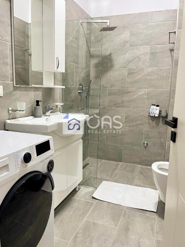 Jepet apartament me qera 1+1 ne Zog te Zi 4