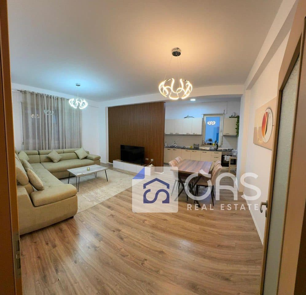 Jepet me qera apartamenti 1+1 liqeni i thate