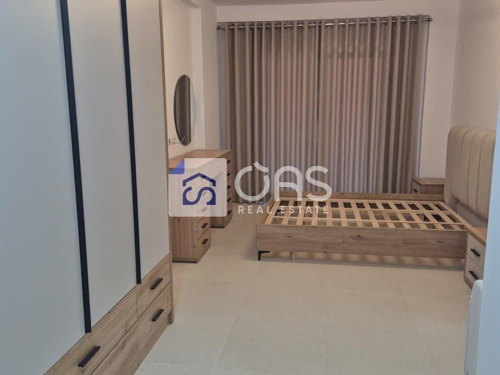 Jepet me qera Apartamenti 2+1+2+parkim Rruga Elbasanit 2