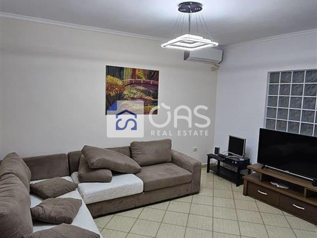 Jepet me qera apartament 2+1 ne 5 Maj