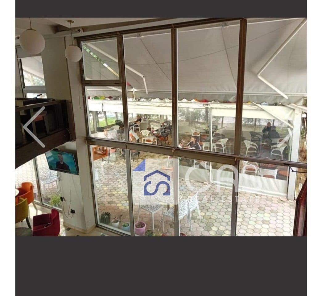 Shitet lokal ne Yzberisht 2