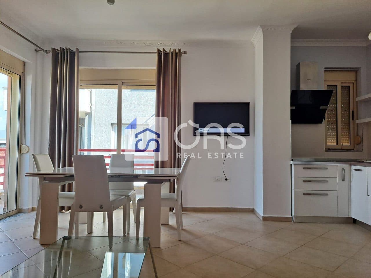 Apartament 2+1 Me Qira në Liqeni i Thatë, Tiranë - 850€ | 110 m² 2