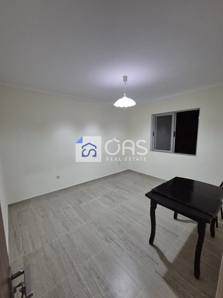 Jepet me qera Apartament 1+1 Ne Ali Dem 3