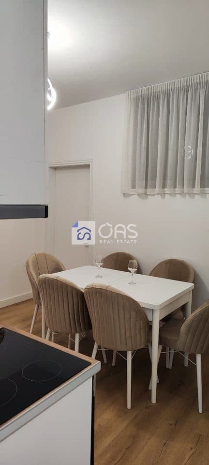 Jepet me qira apartamenti 1+1 qender 3