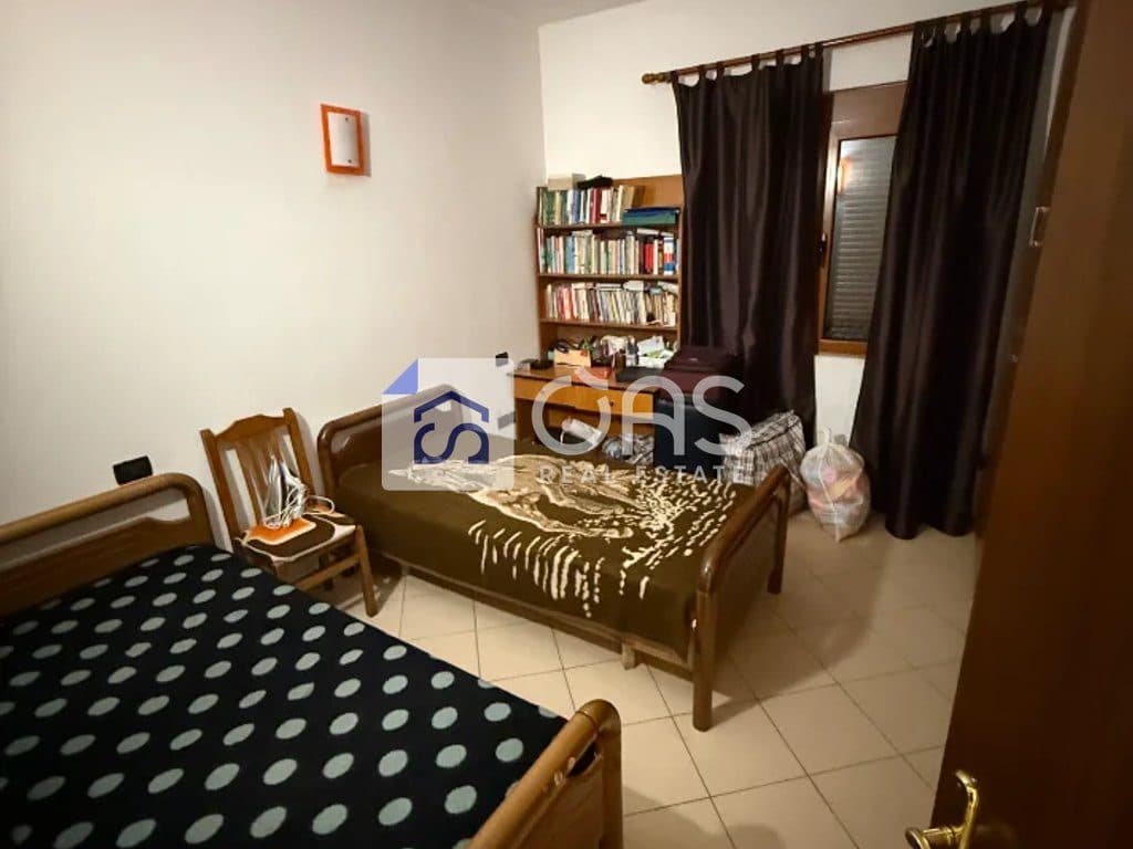 Jepet me qera apartamenti 2+1 Sauk i ri 3
