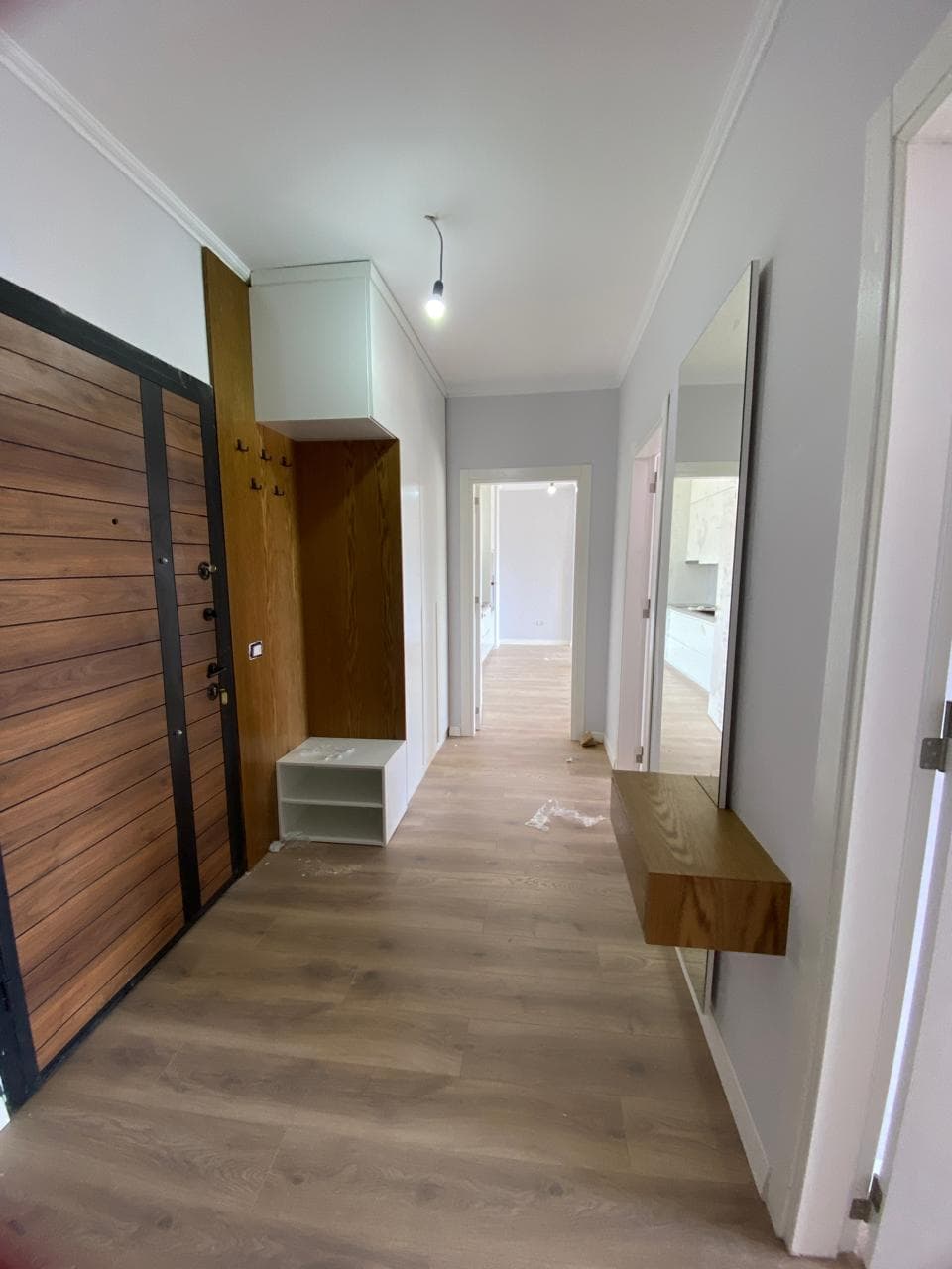 Apartament 2+1/ Zyre Me Qira në Bulevardi i Ri, Tirana - 550€ | 90 m² 2