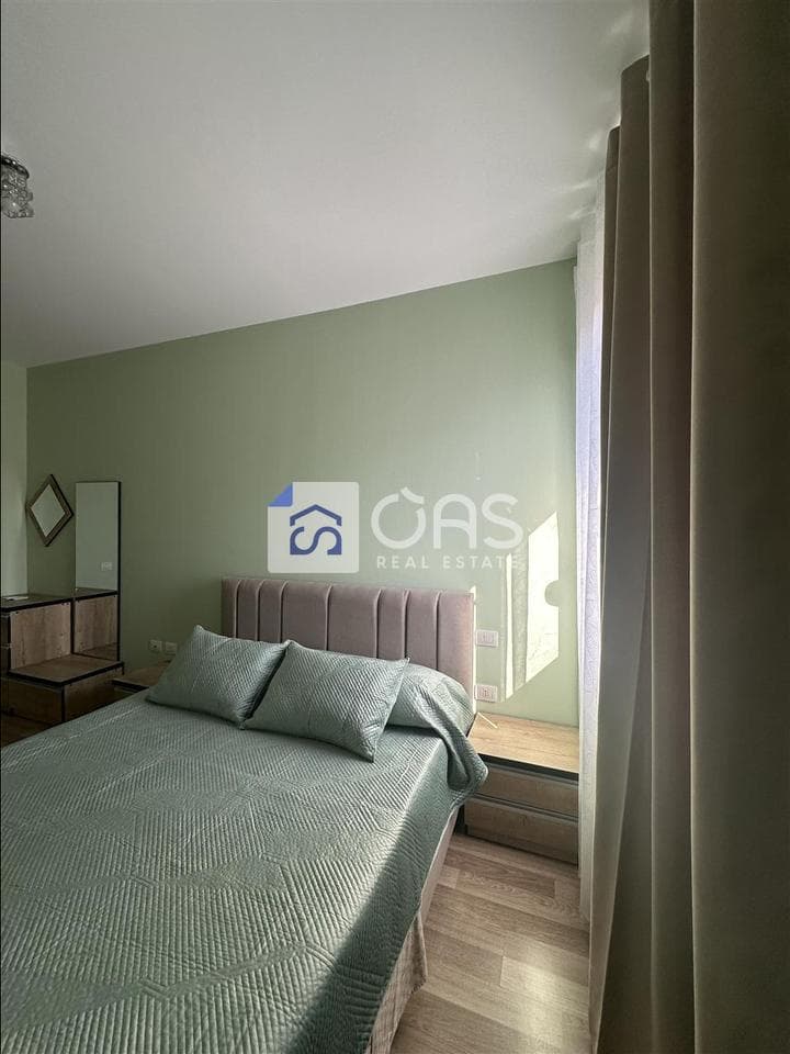 Jepet apartament me qera 1+1 ne Qender 2