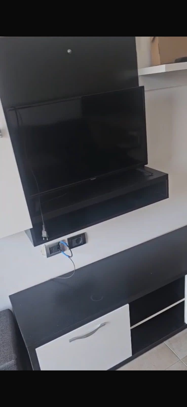 Jepet me qera Apartamenti 1+1 Laprak 3