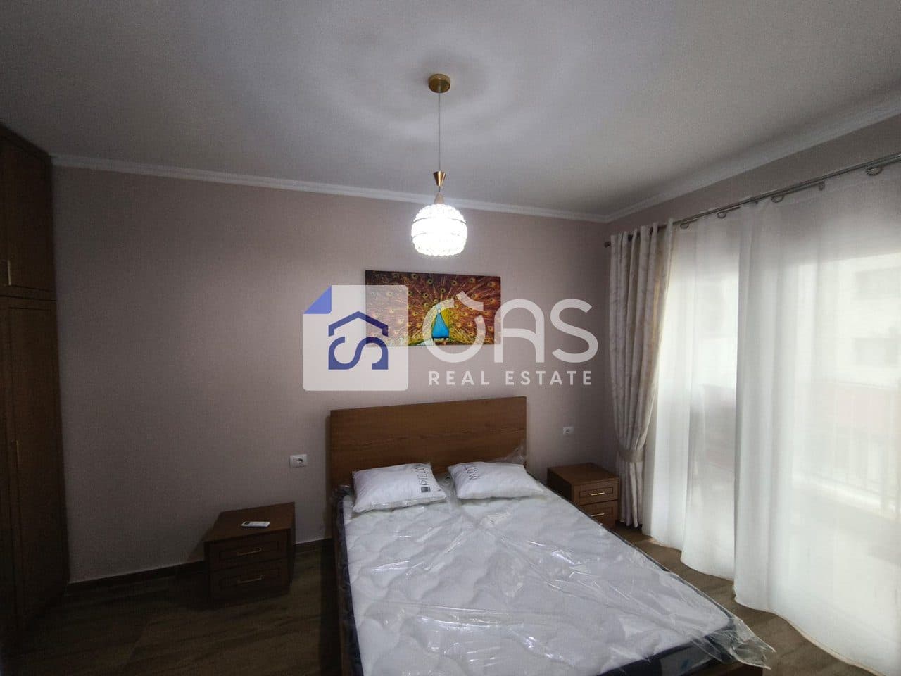 Jepet apartament me qera 1+1+ post parkimi ne Zog te Zi 2
