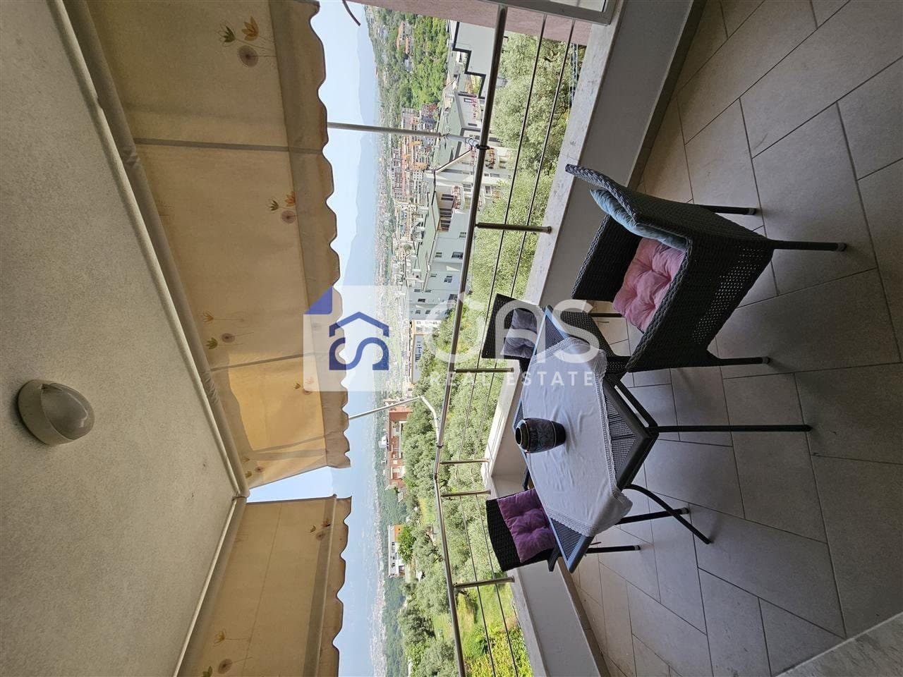 Jepet Apartament me qera 2+1 Liqeni i Thate 4
