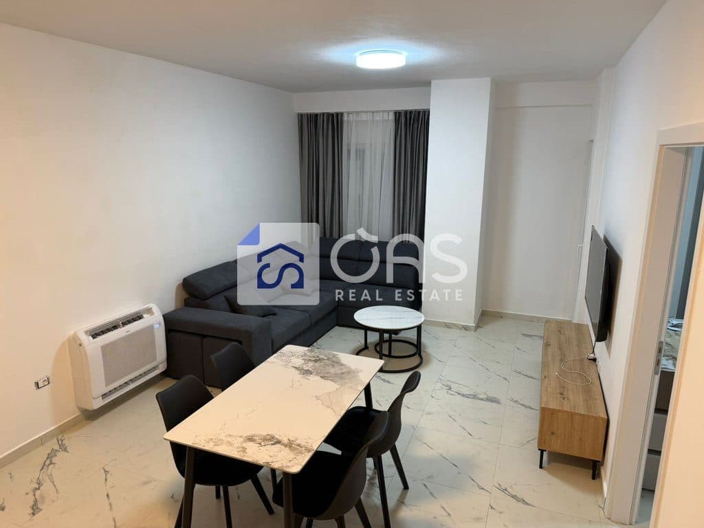 Jepet apartament me qera 1+1 Ne Laprake