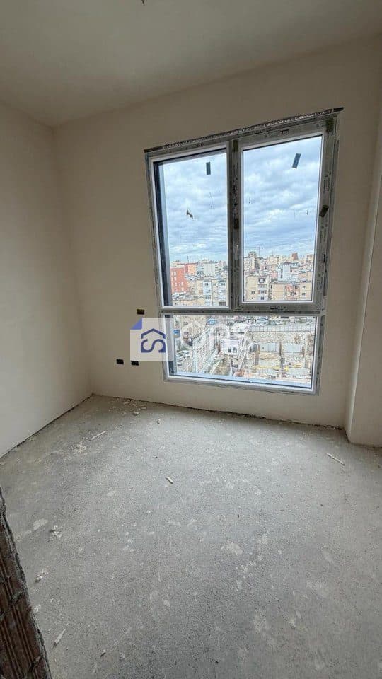 Shitet apartament 3+1+2 ne Ali Demi 3