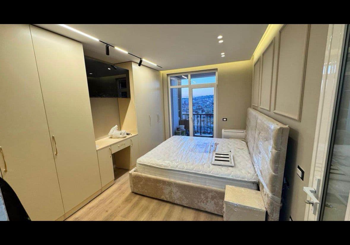 Shitet apartament 2+1+2 TE Rruga e Dibres 24.500.000 euro 4
