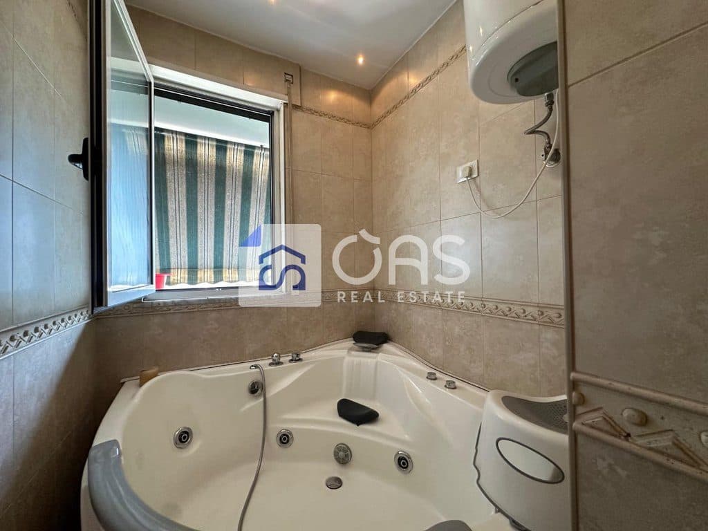 Jepet me qera Apartamenti 2+1+2 Komuna e Parisit 4