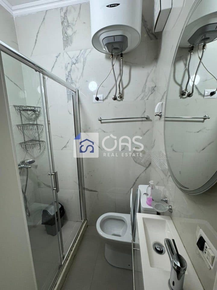 Jepet apartament me qera 1+1 Rruga E Dibres 3
