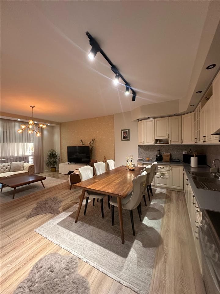 Shitet Apartament 2+1+2 ne Don Bosko (Kompleksi i Vizion Plus)