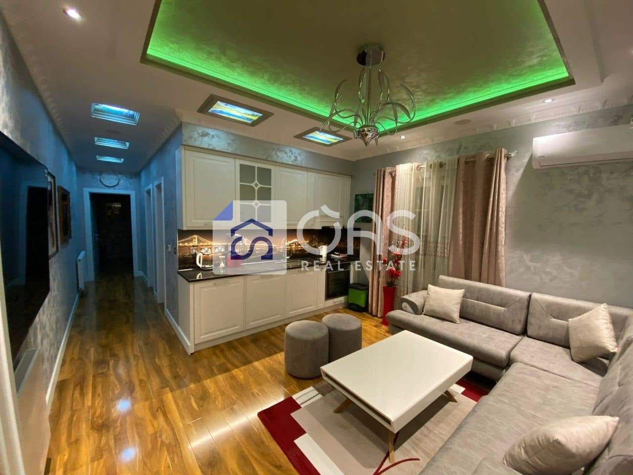 Jepet me qera apartament 2+1 ne Allias.