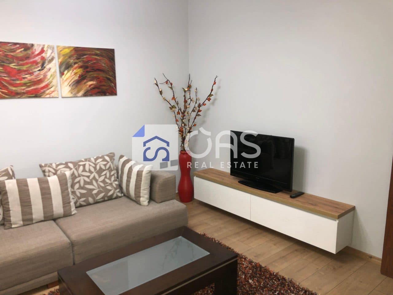Jepet apartament me qera 1+1 Myslym Shyri 4