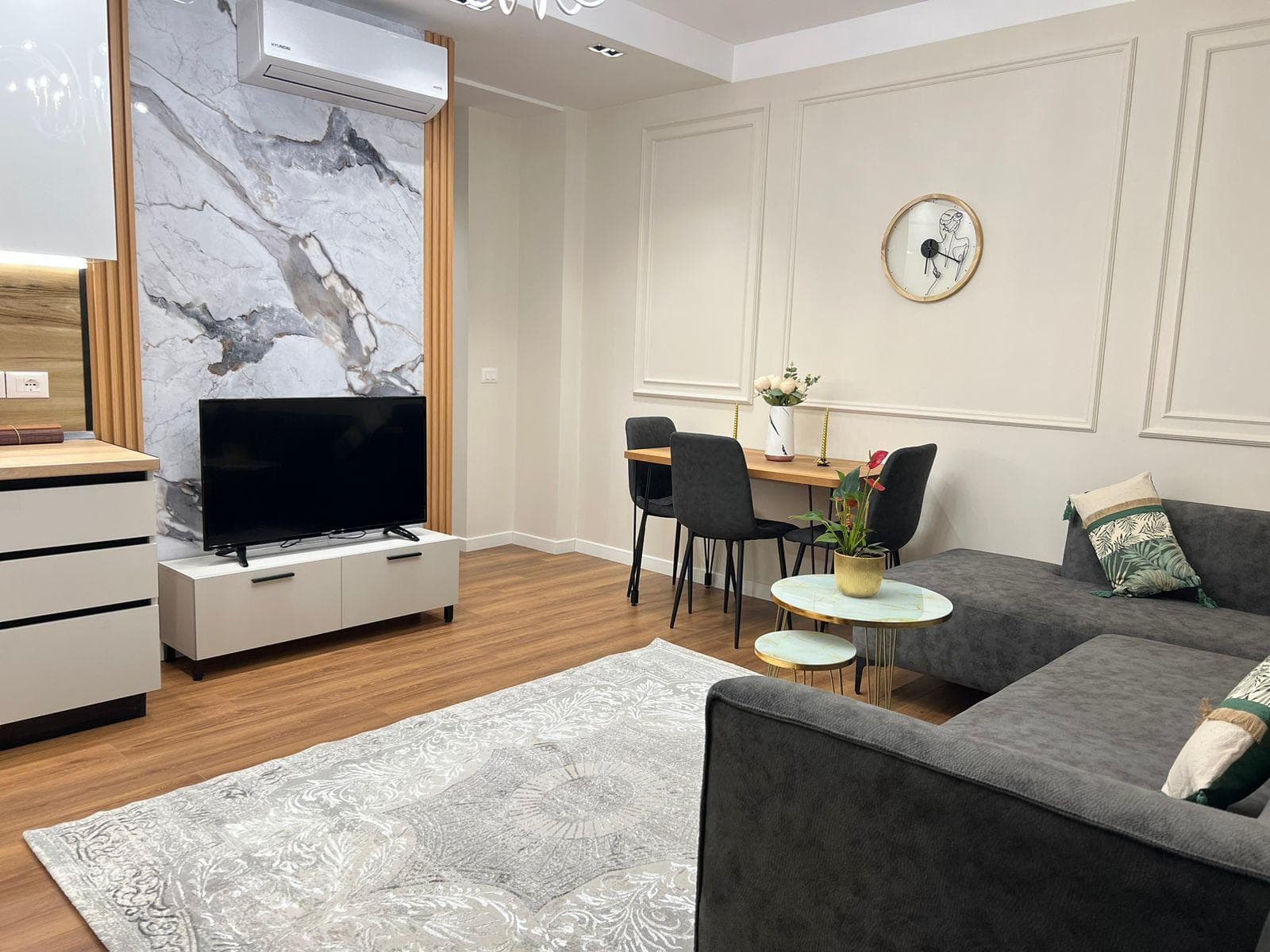 Jepet apartament me qera 1+1 te Liqeni i Thate 2