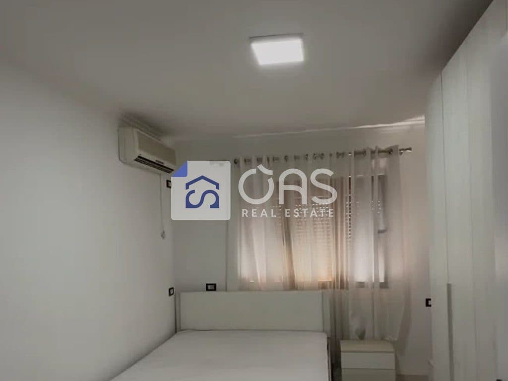 Jepet apartament me qera 2+1 Tek Shkolla Mihal Grameno 3