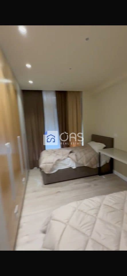 Jepet me qera apartament 2+1 ne Porcelan 4