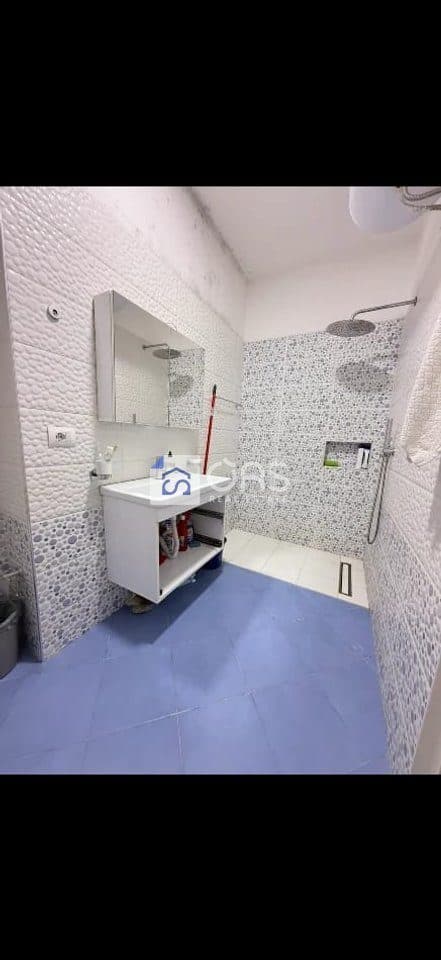 Jepet me qera apartamenti 1+1 Astir 2