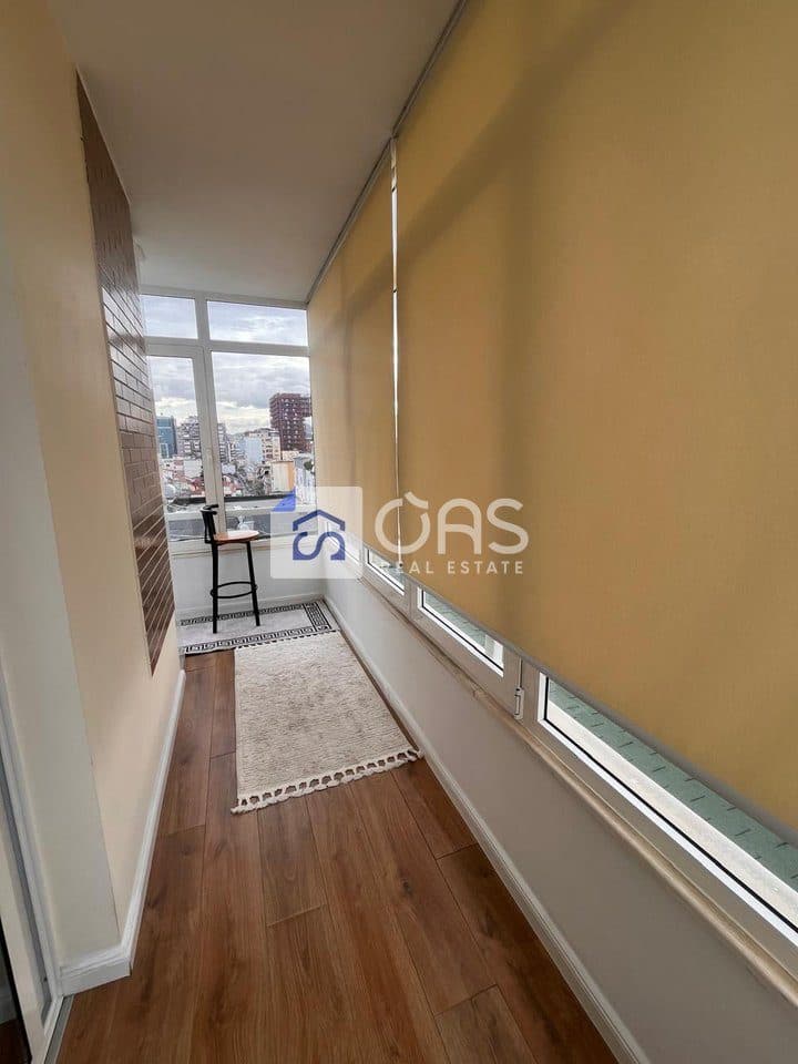Jepet me qera apartament 1+1 tek 21 Dhjetori 4