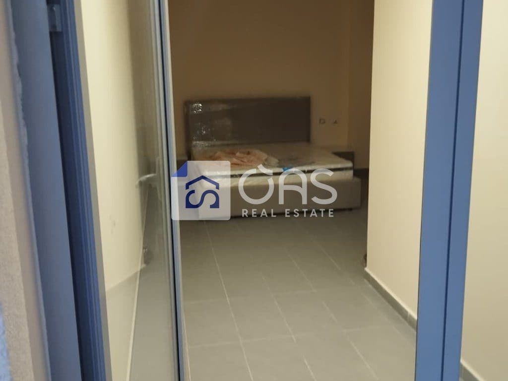 Jepet apartament me qera 1+1 ne Kinostudio 4