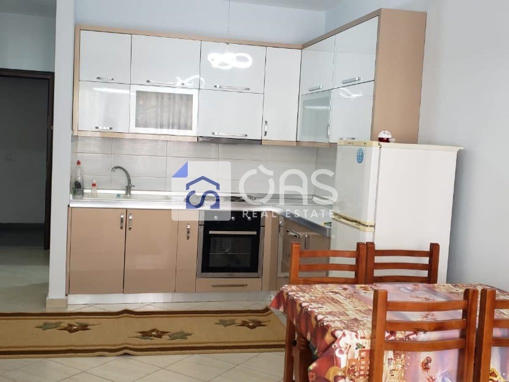 Jepet me qera apartament 1+1 ne Astir 4