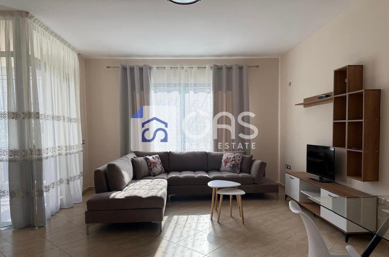 Apartament 1+1 Me Qira në Rrugën e Elbasanit, Tiranë - 450€ | 74 m²