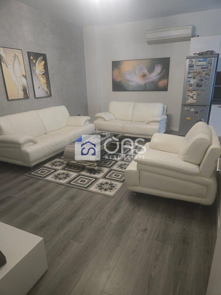 Apartament 2+1 Me Qira në Yzberish, Tiranë - 500€ | 93 m²