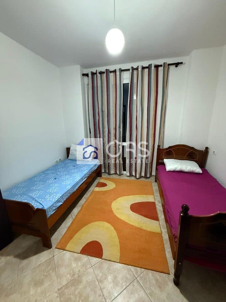 Jepet me qera apartament 2+1 Ne Astir 3
