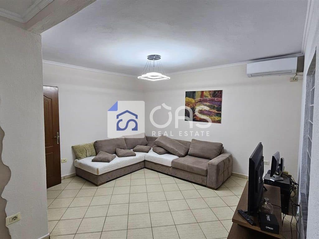 Jepet me qera apartament 2+1 ne 5 Maj 4