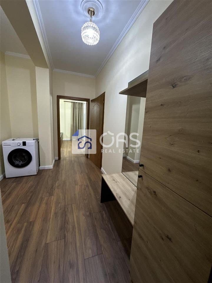 Jepet me qera apartament 2+1 tek Kodra e Priftit 3