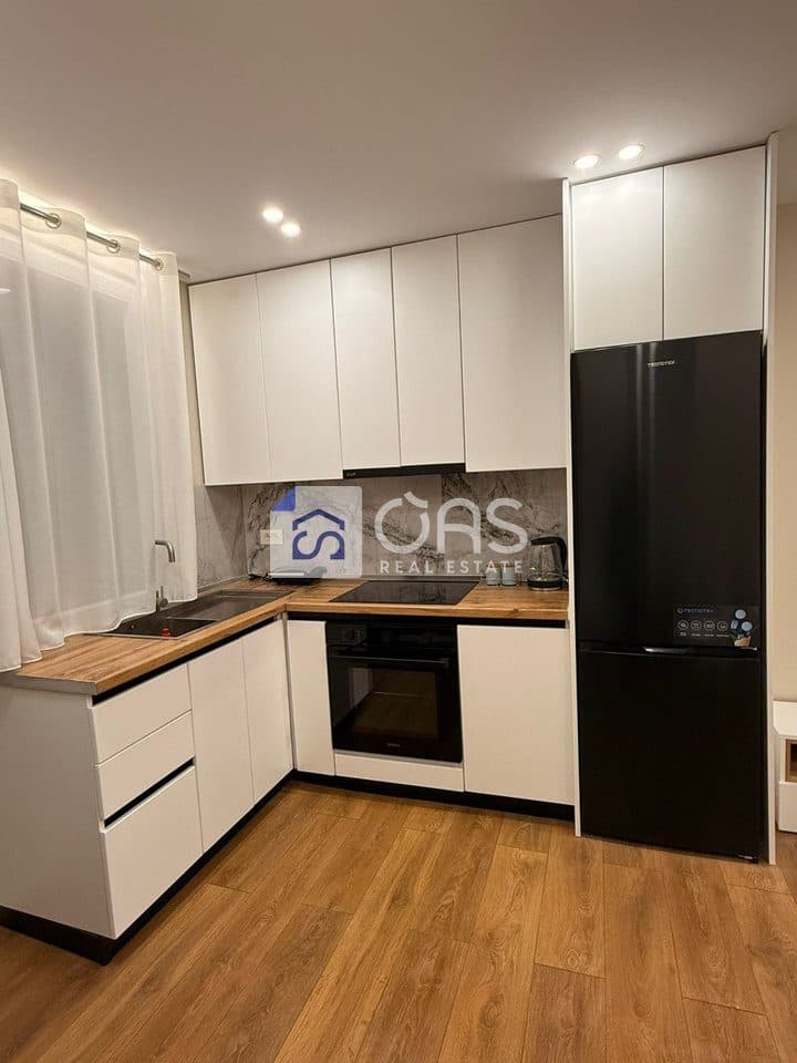 Jepet apartament me qera 1+1 tekRruga e Elbasanit 2