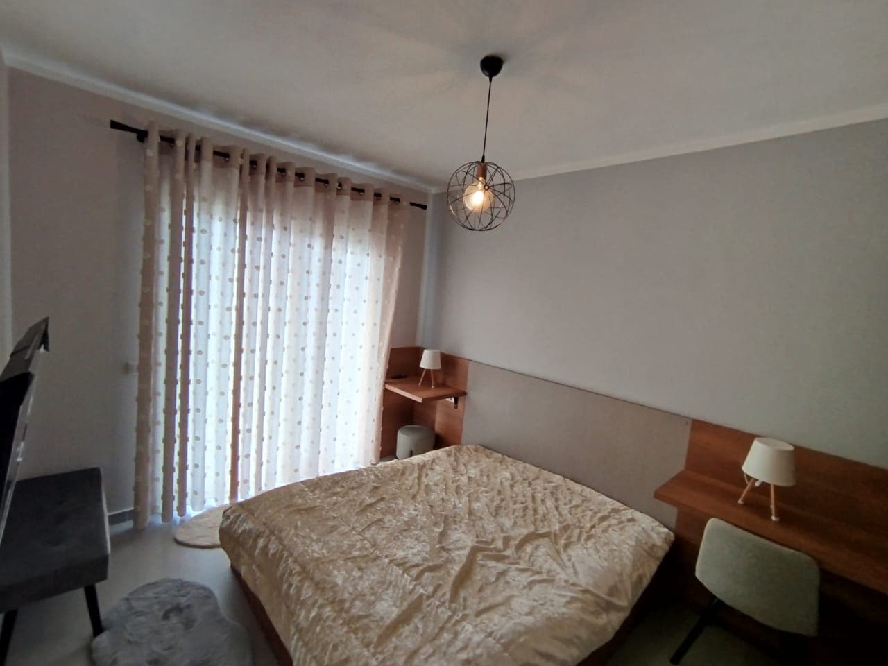 Jepet me qera apartament 1+1+Parking tek Univers City 3