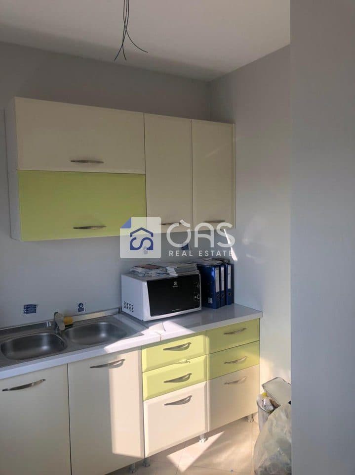 Jepet apartament me qera 2+1+2 tek Jordan Misja 3