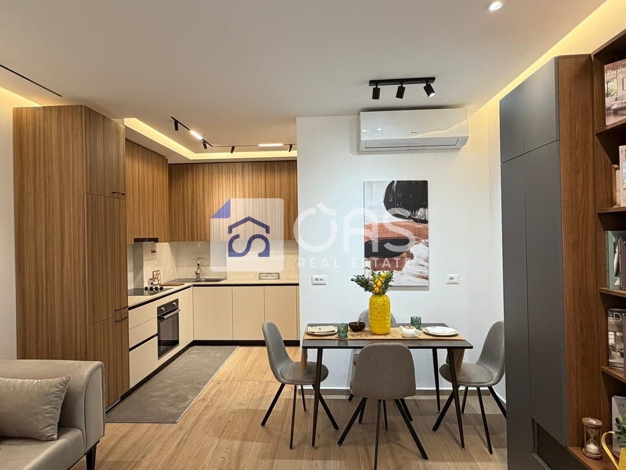 Jepet me qera apartament 1+1 zogu i zi (pran ringut) 3