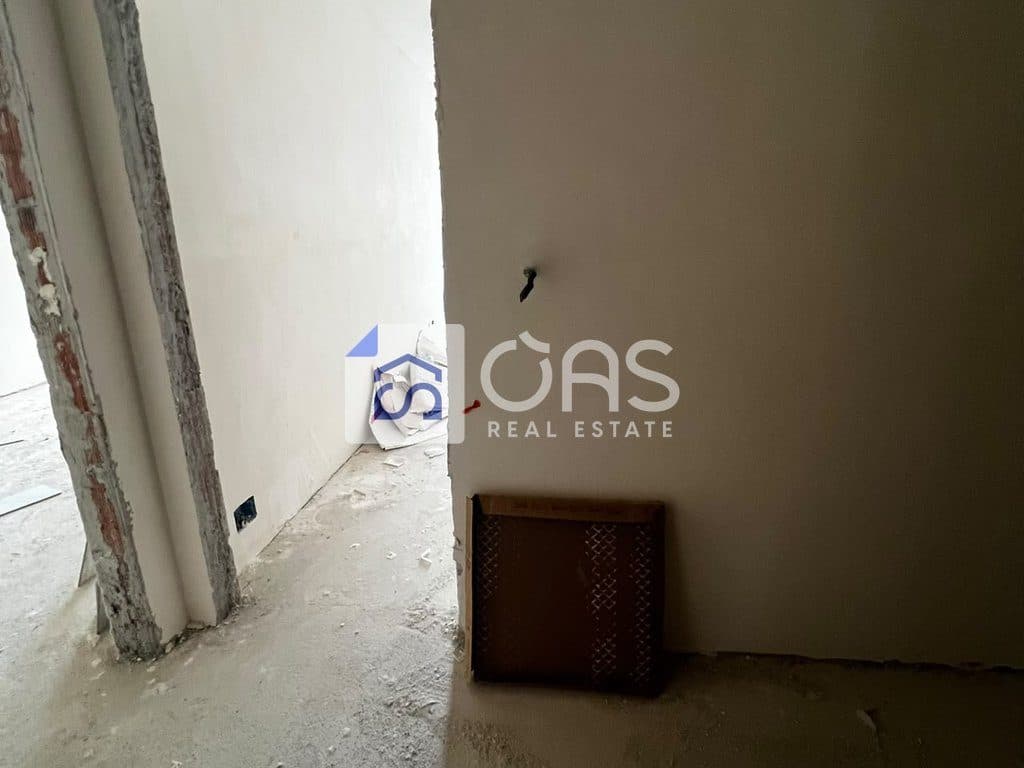 Shitet apartament 1+1 ne Kamez. 4