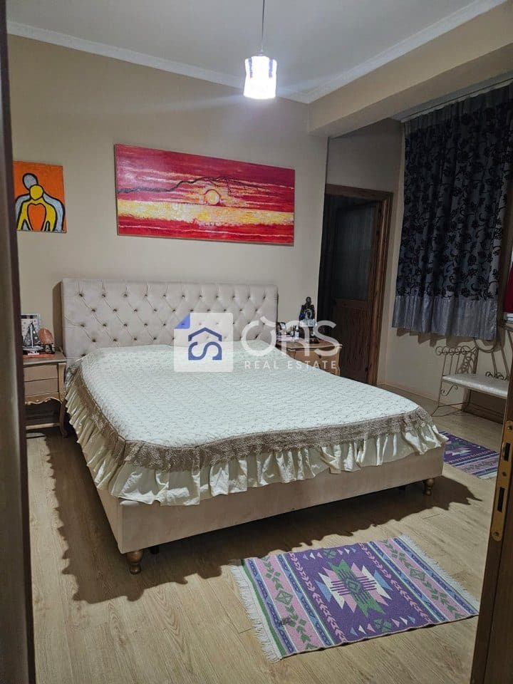 Apartament 3+1 Me Qira në Tiranë - 500€ | 138 m² 4