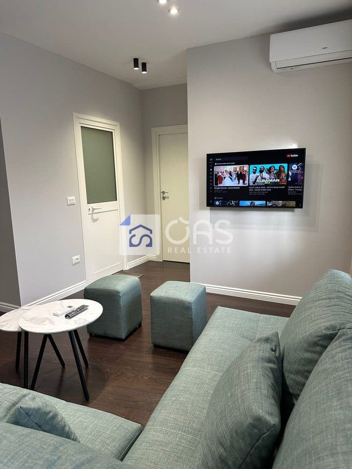 Jepet me qera apartament 1+1+parkim yzberisht 3