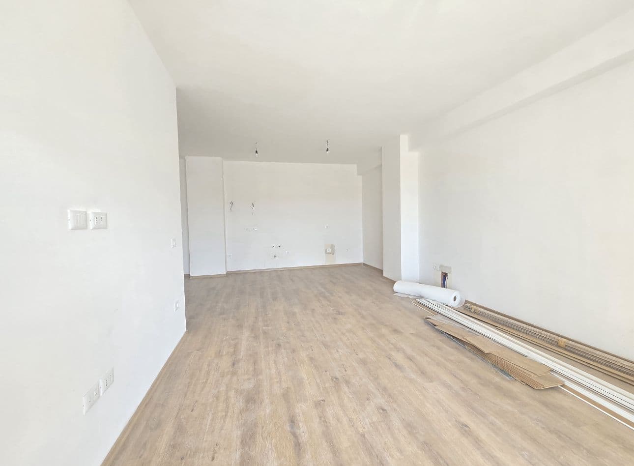 Shitet apartament 2+1 tek Kompleksi Aura (Rruga Dritan Hoxha) 4