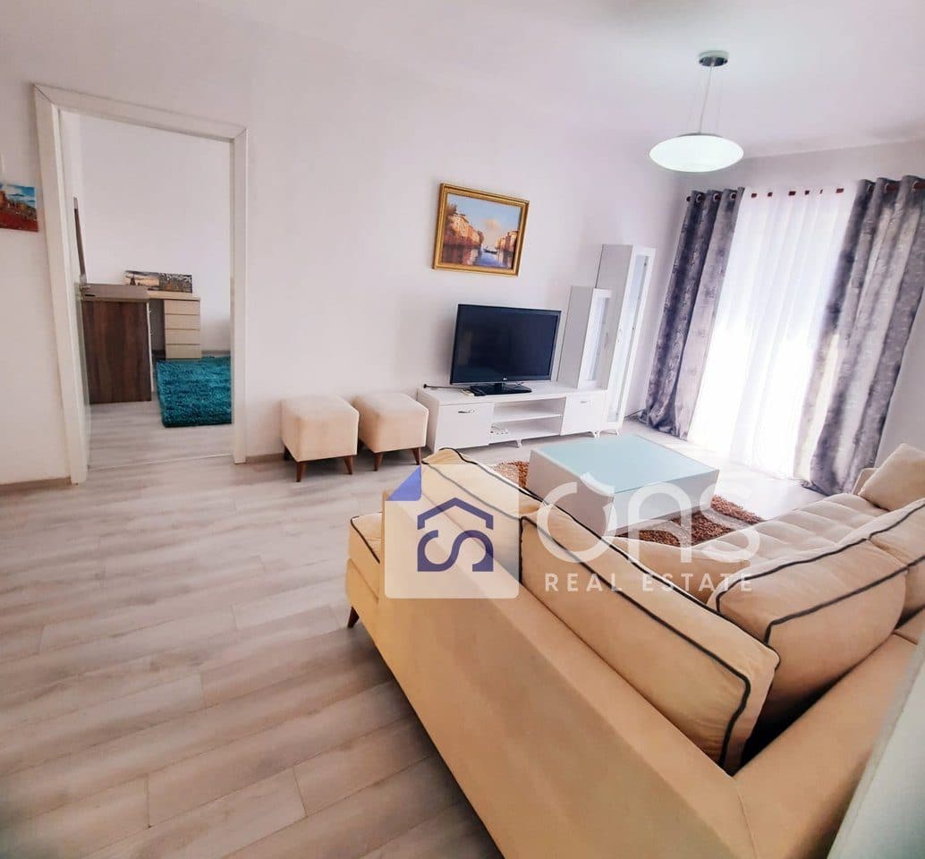 Jepet me qera apartament 2+1 ne Bllok