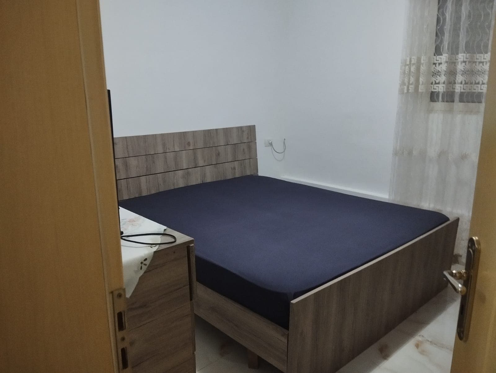 Jepet me qera Garsoniere ne Laprake