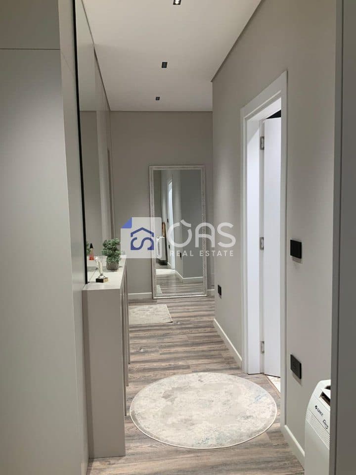 Shitet apartament 2+1+2 ne Zonen e Brrylit 300.000euro 3