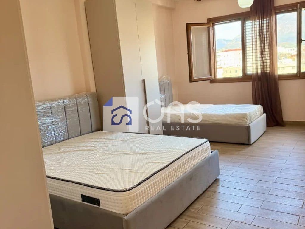 Jepet me qera Apartamenti 2+1 21 Dhjetori 3