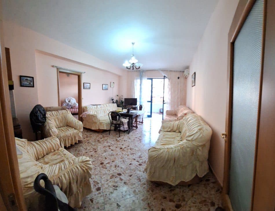 Apartament 1+1 Për Shitje në Rruga e Elbasanit, Tiranë - 135,000€ | 66 m²
