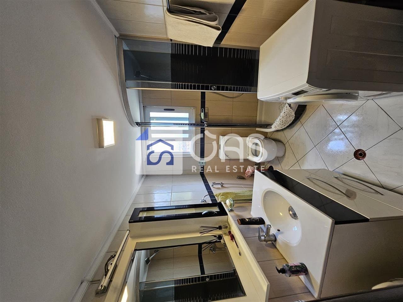 Jepet Apartament me qera 2+1 Liqeni i Thate 3