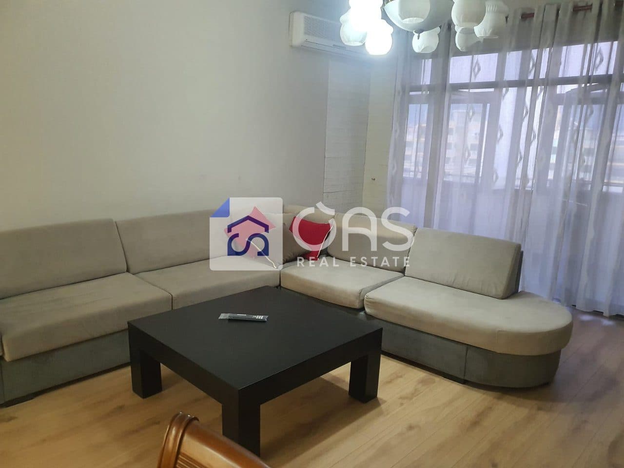 Jepet apartament me qera 2+1+2 tek Zogu i Zi