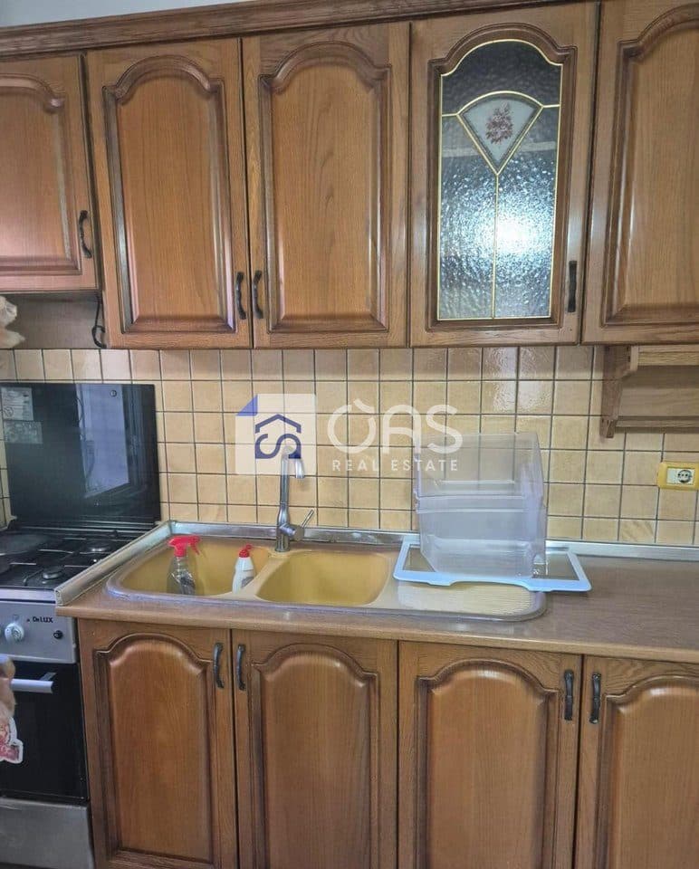 Shtëpi 1+1 me Qira në Rrugën 5 Maji, Tiranë - 450€ | 80 m² 3